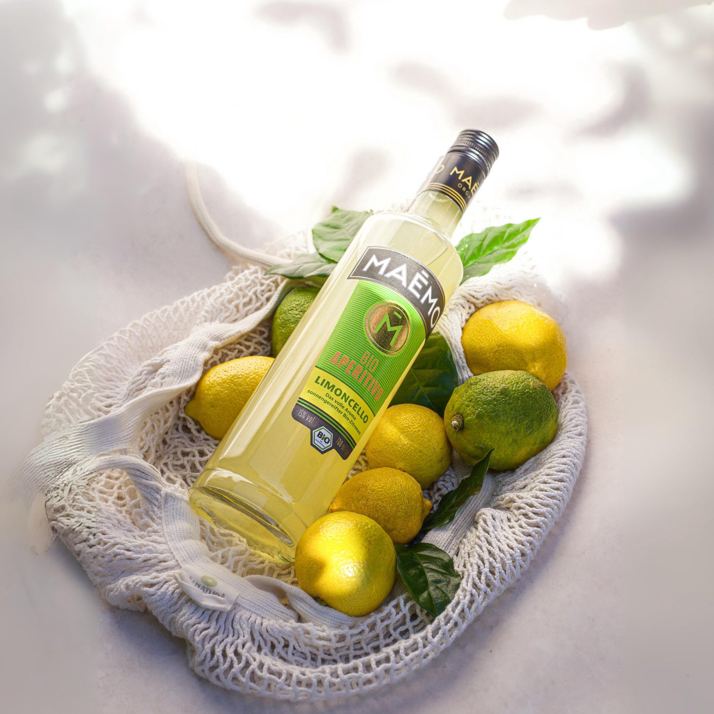 MAĒMO Limoncello - fruchtiger Sommerspritz/ Highball mit Zitronen 